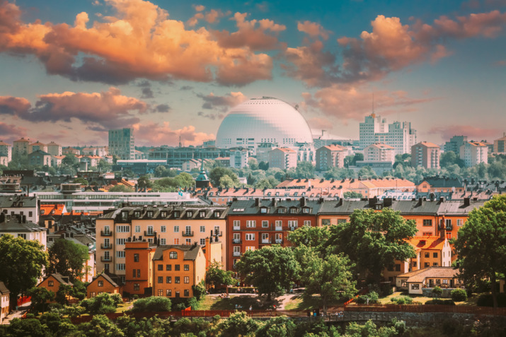 Large dome in center of the city